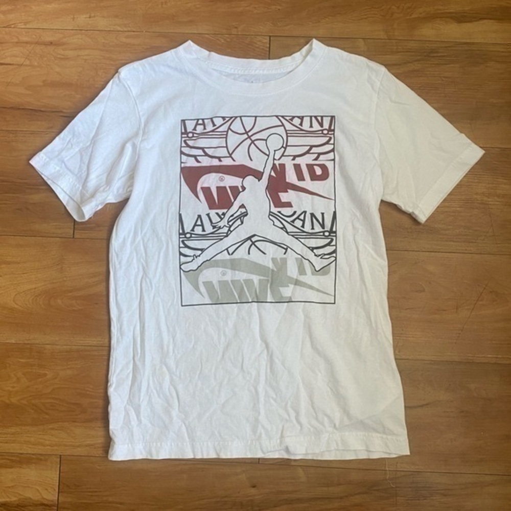Nike kids T-shirt sz L